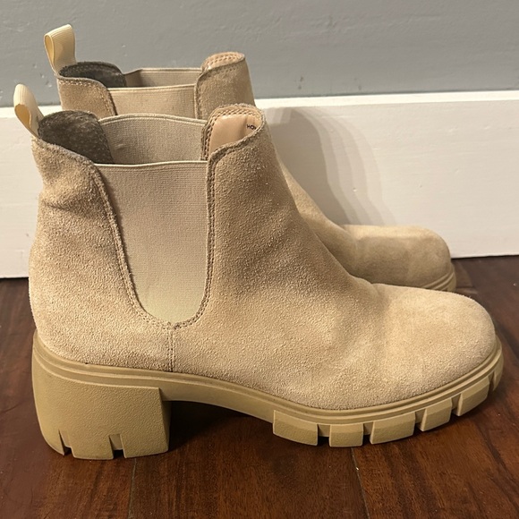 Steve Madden Tan Suede Ankle Boots - Picture 2 of 11
